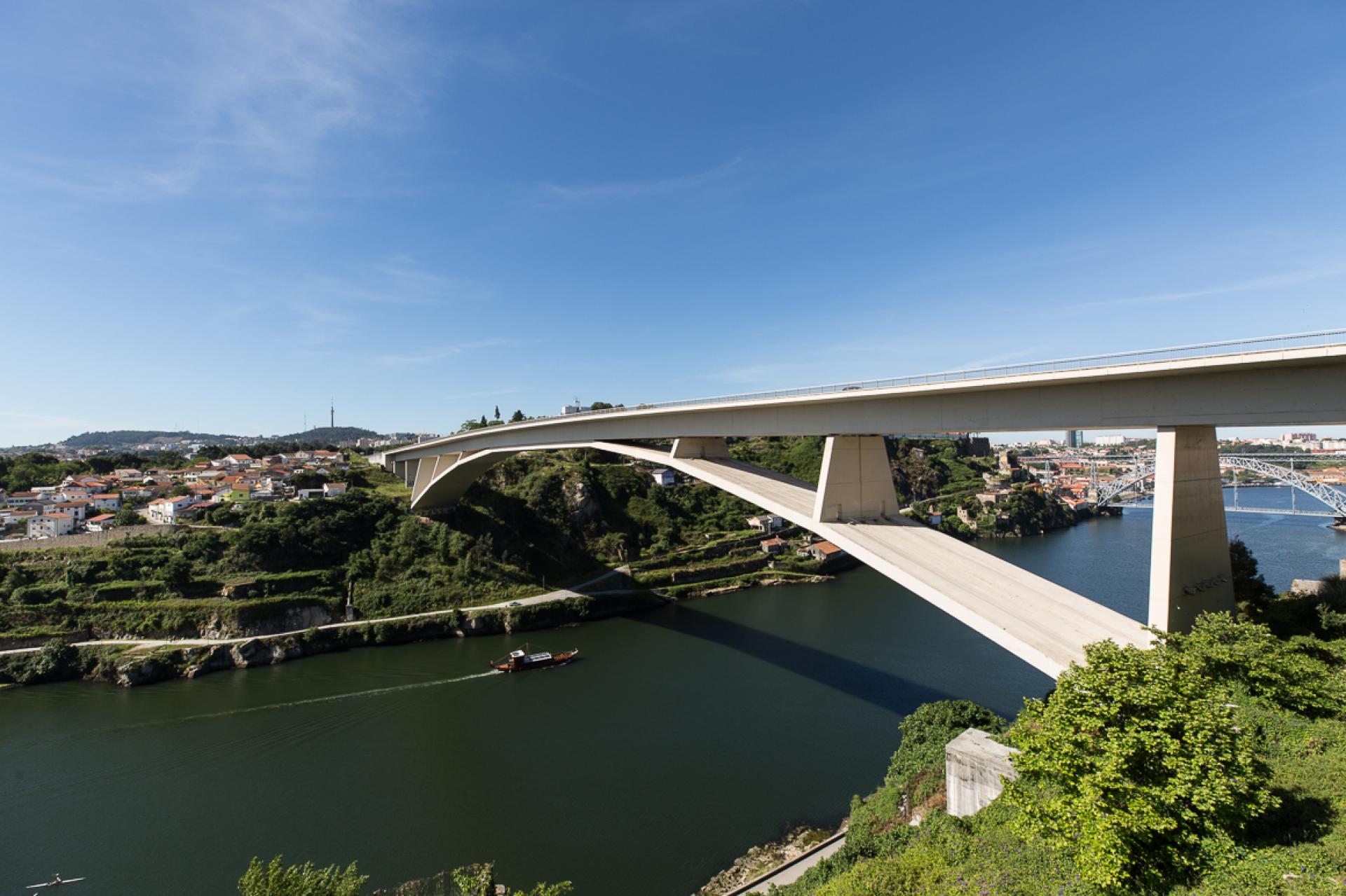 Ponte do Infante - Projeto e Obra